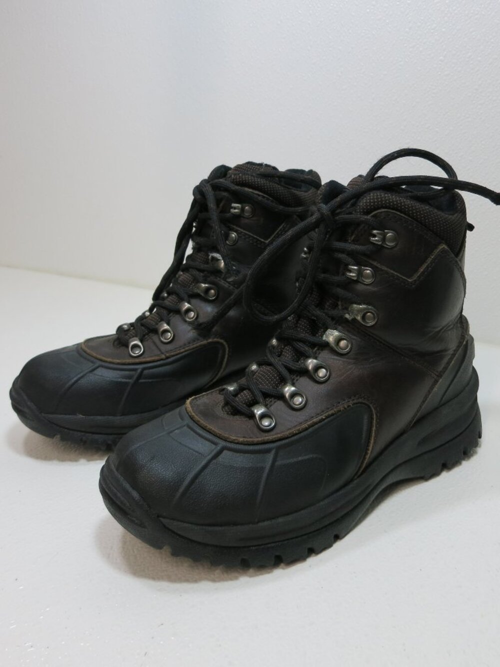 London Fog Towne Oil Tanned Leather Boots Hiking Footwear Shoes Women's Sz 8